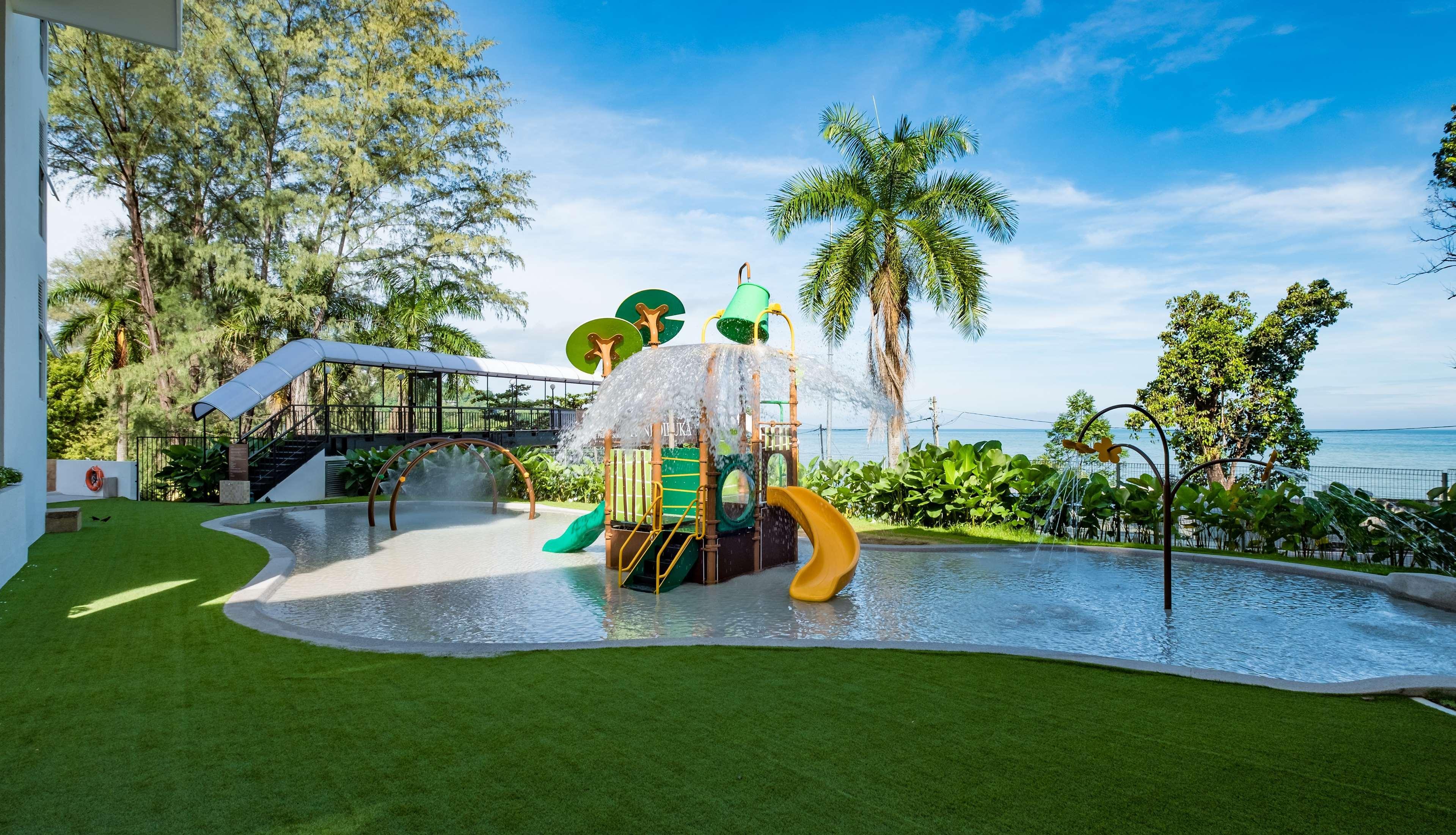 Doubletree Resort By Hilton Hotel Penang Batu Feringgi Εξωτερικό φωτογραφία